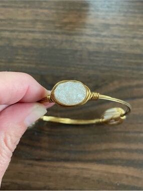 Gold Wire Bangle Bracelet with White Druzy Stone